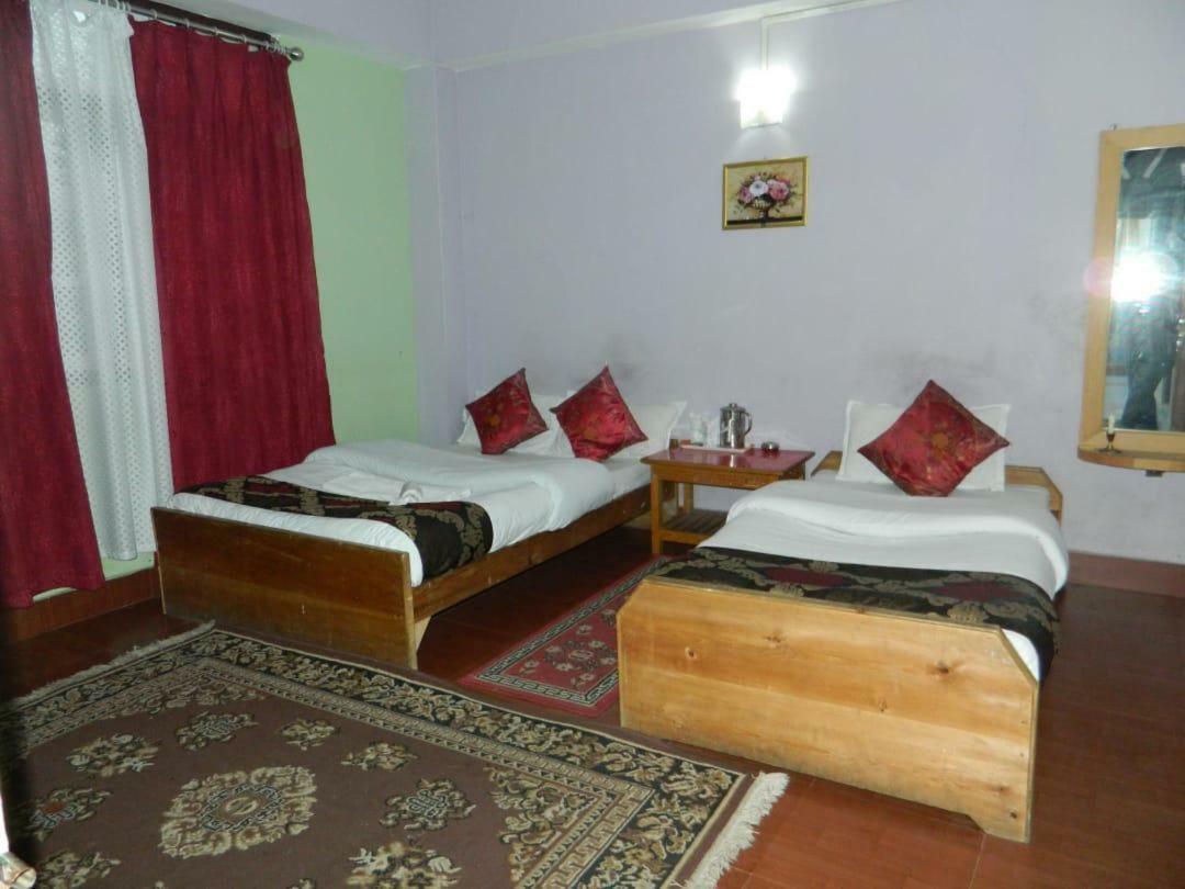 Golden Fish Hotel, Lachung Dış mekan fotoğraf